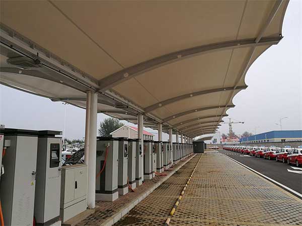 PTFE膜結(jié)構(gòu)施工全流程揭秘:從現(xiàn)場(chǎng)勘測(cè)到竣工驗(yàn)收的關(guān)鍵節(jié)點(diǎn)